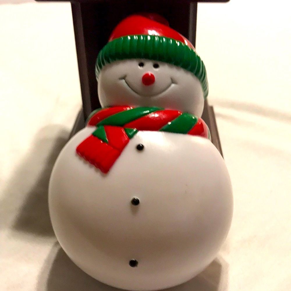 Snowmen measuring cups